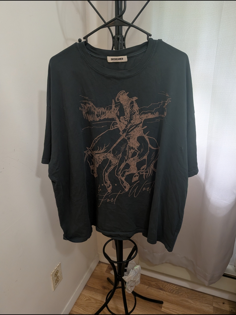 Daydreamer Black Short-Sleeve Graphic Tee